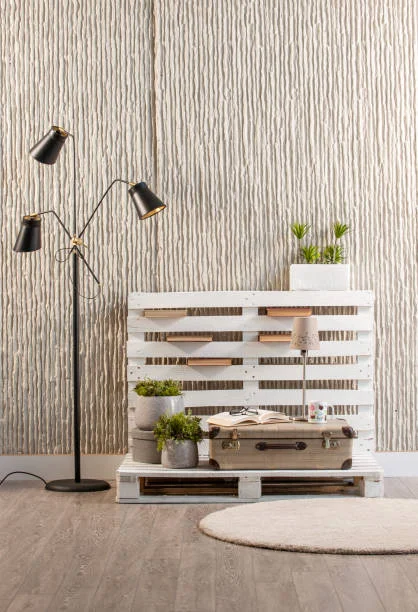 عامل تركيب ورق جدران أبوظبي